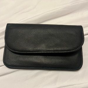 Genuine Leather Womens Black Wallet ! Safekeeper. Great condition !